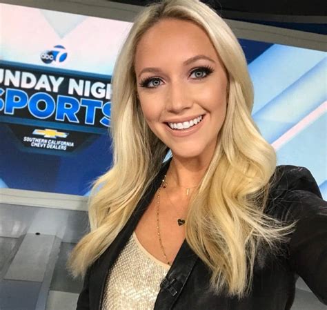 ashley brewer salary|Ashley Brewer Bio, Age, Height, Family, Husband, ESPN, Salary。